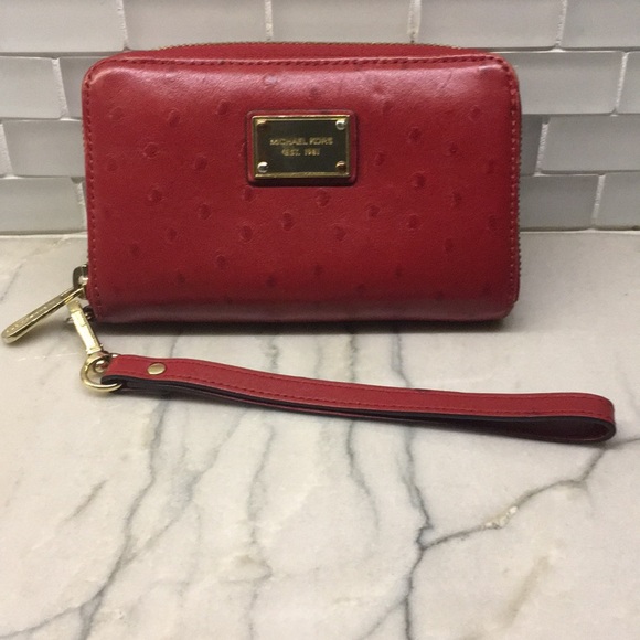 Michael Kors Handbags - Michael Kors Zip around wallet wristlet Ostrich